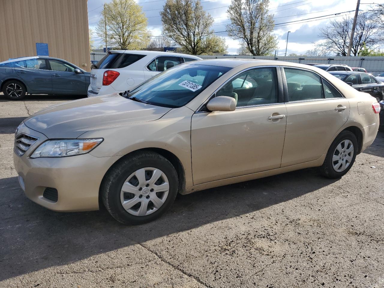 TOYOTA CAMRY BASE 2011