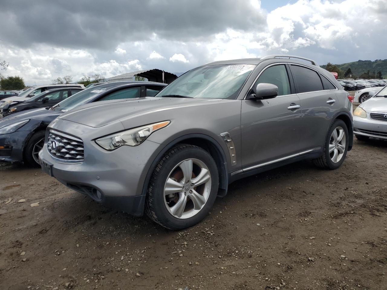 INFINITI FX35 2011