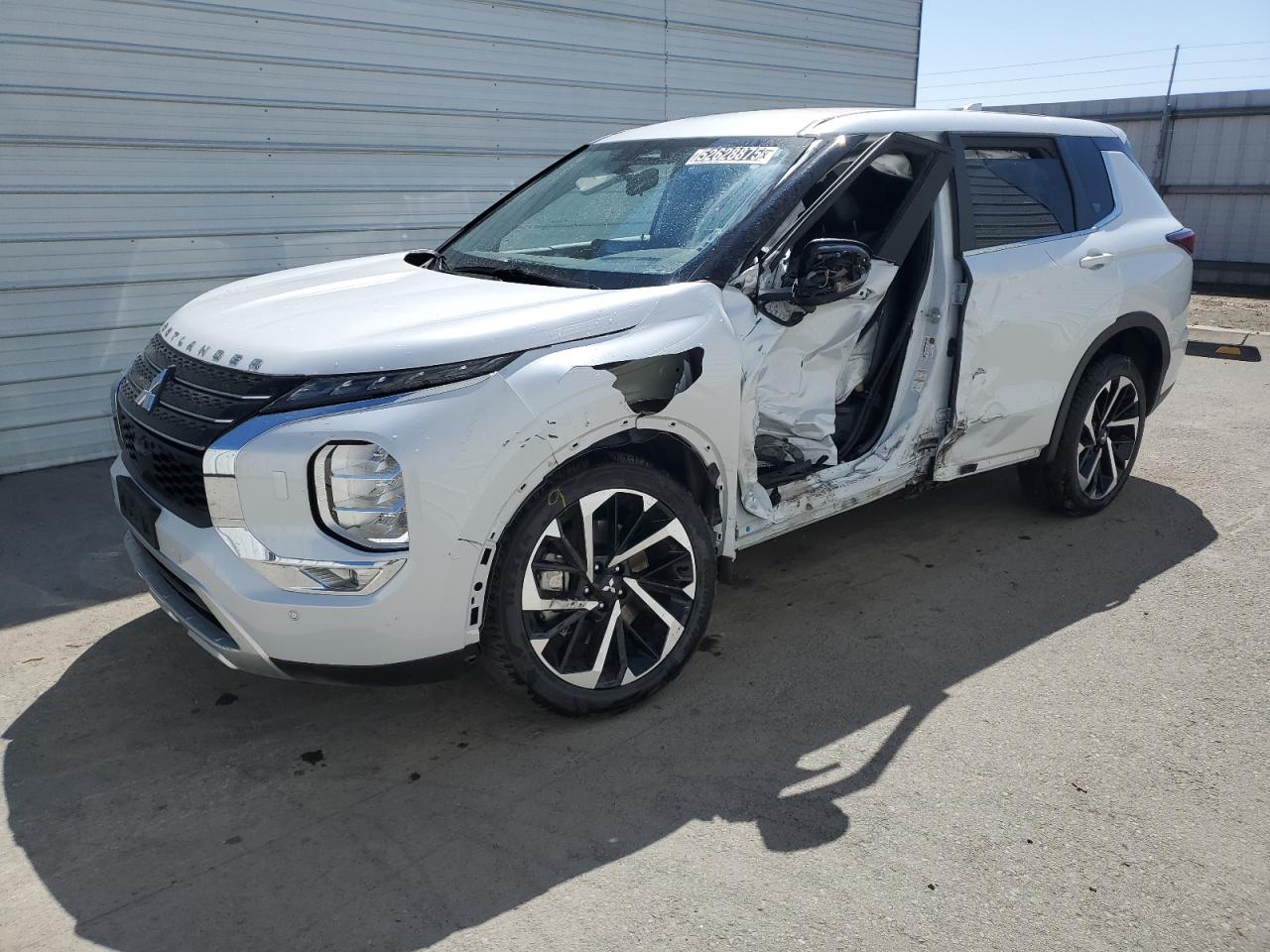 MITSUBISHI OUTLANDER 2024