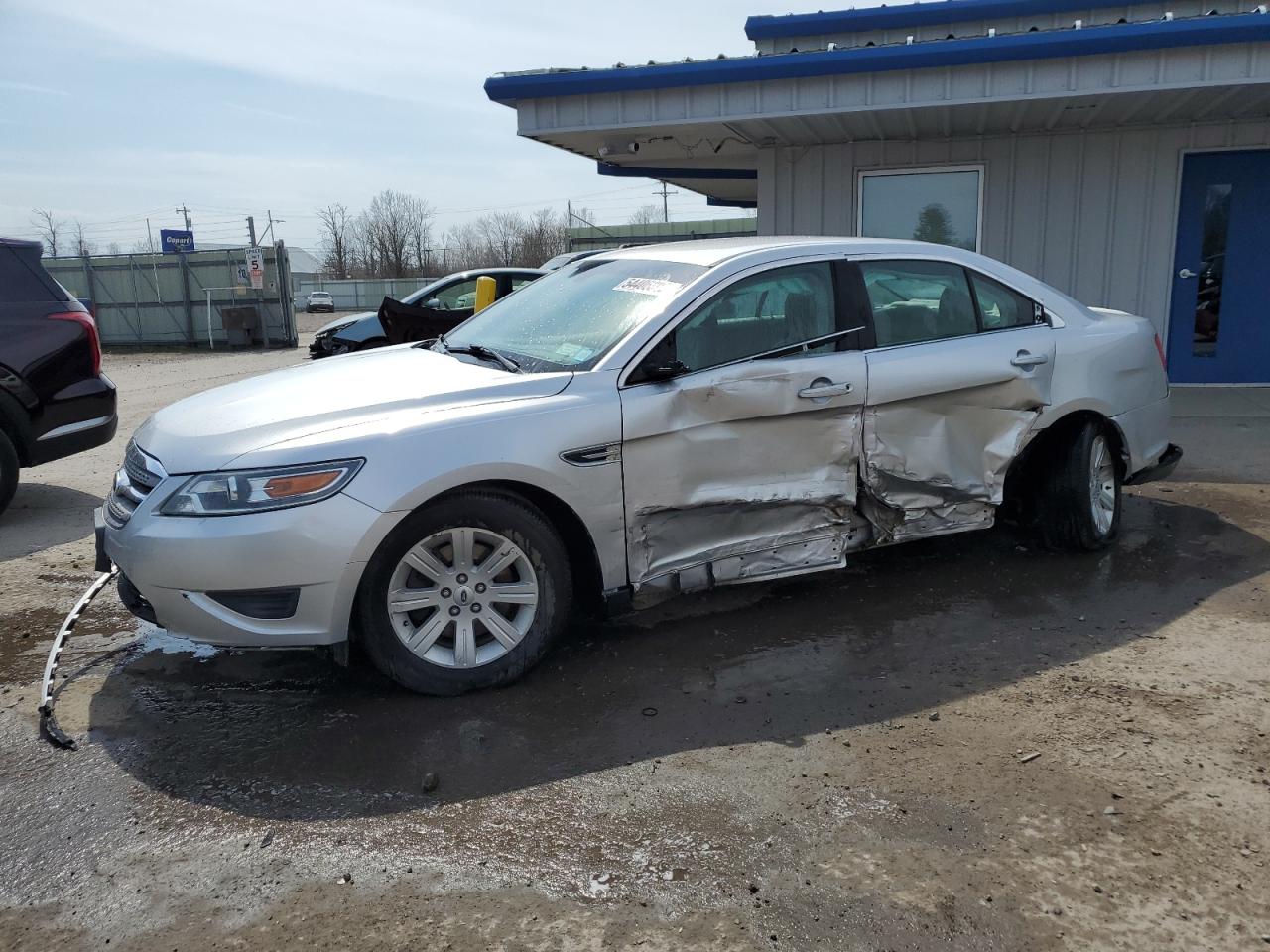 FORD TAURUS SE 2011