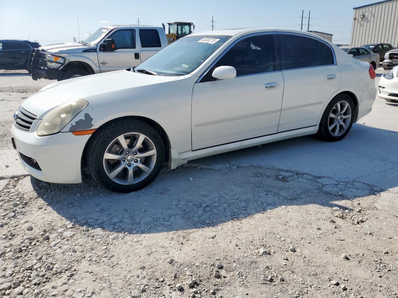 INFINITI G35 2005