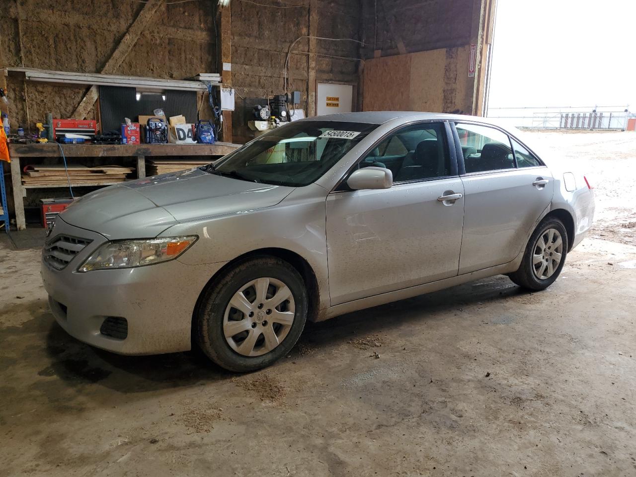 TOYOTA CAMRY BASE 2011