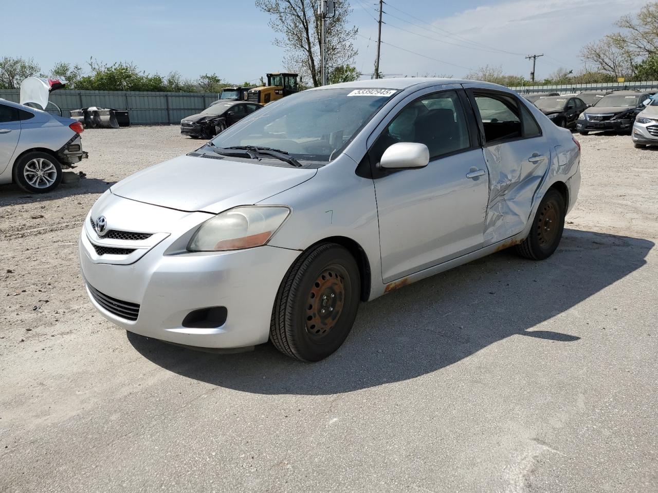 TOYOTA YARIS 2009