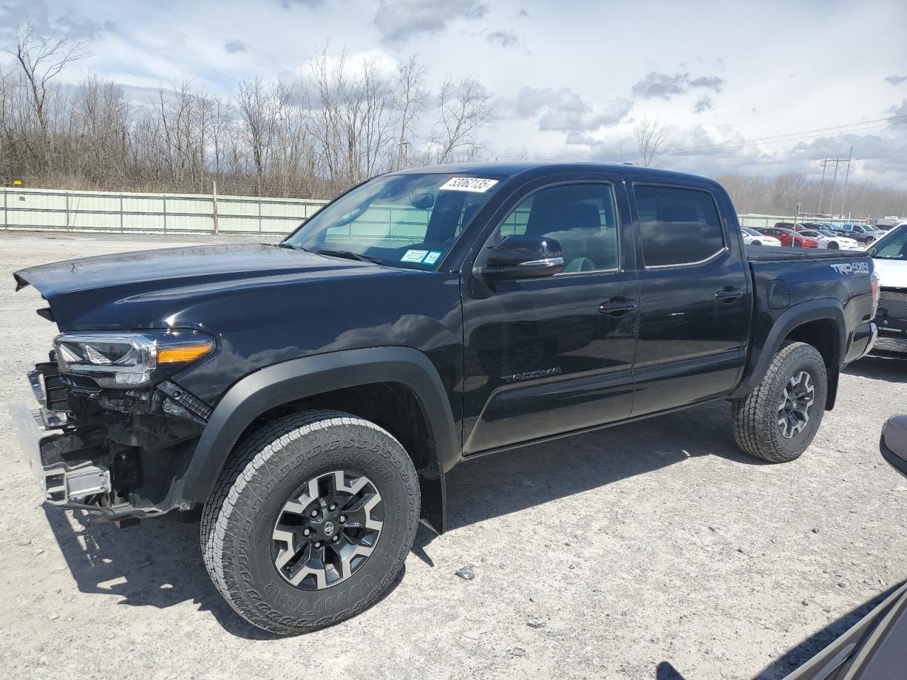 TOYOTA TACOMA DOU 2023