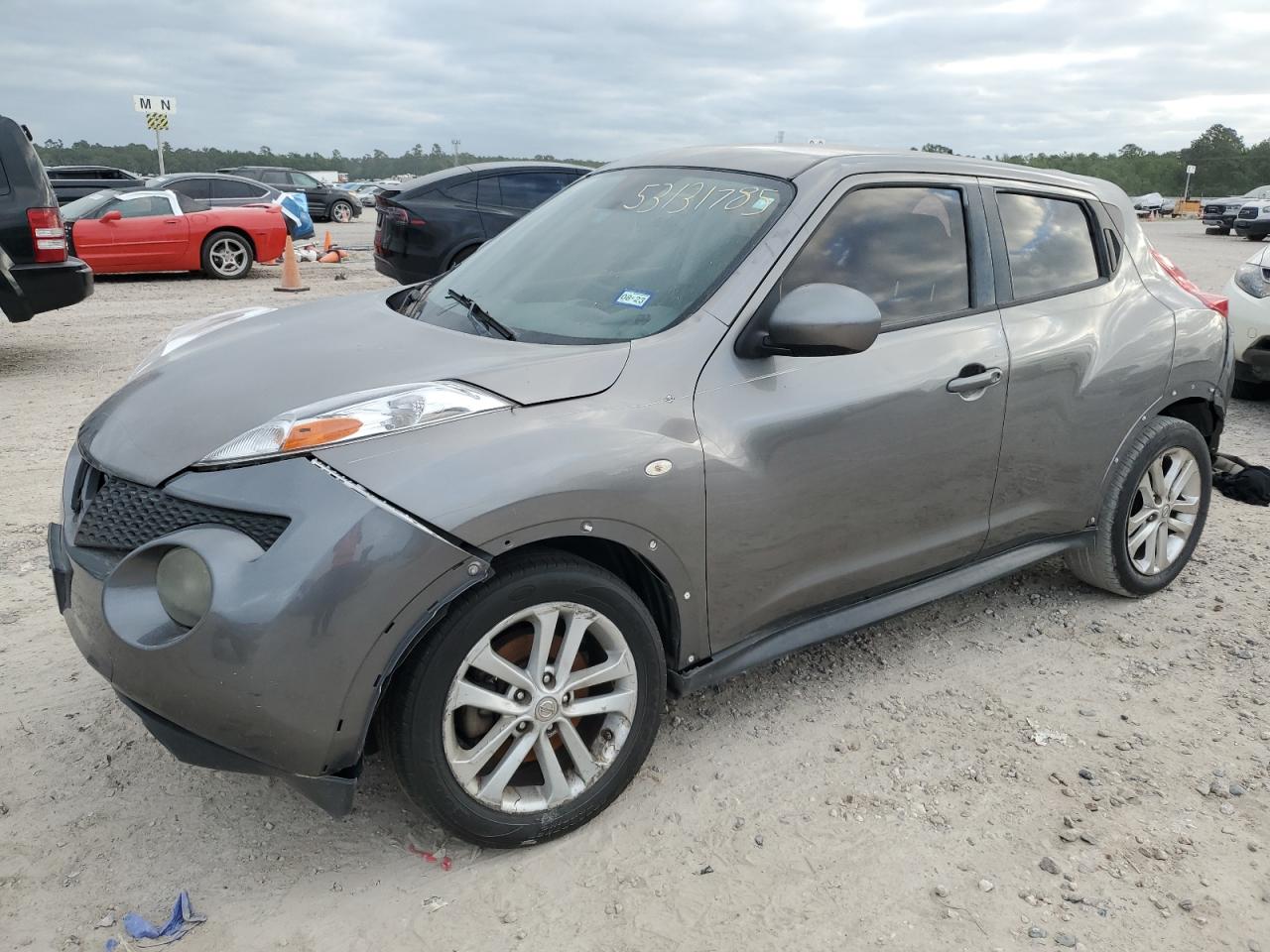 NISSAN JUKE S 2013