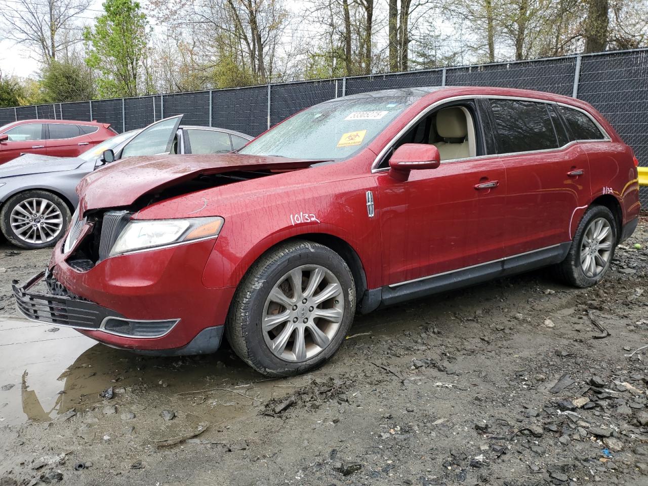 LINCOLN MKT 2014