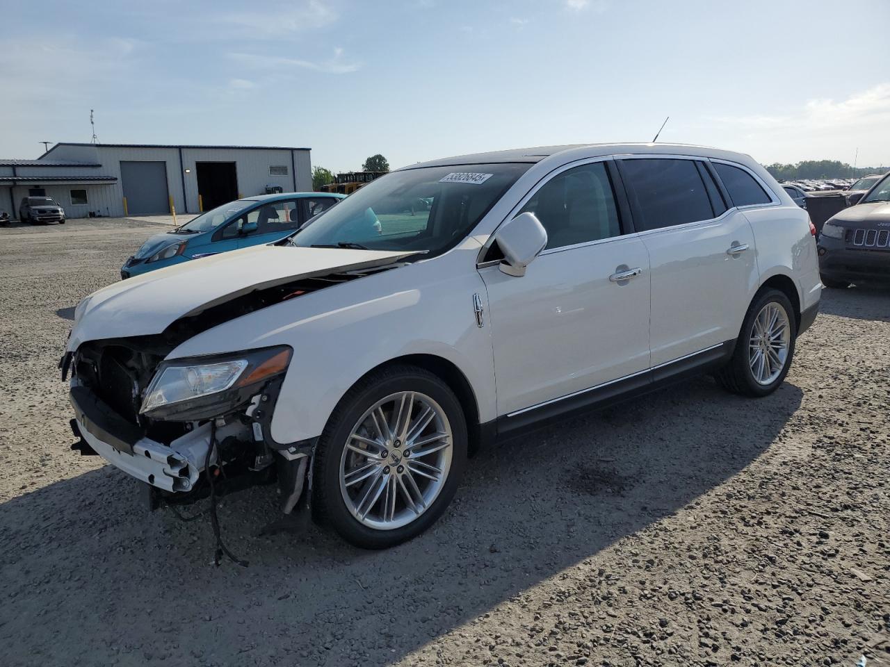 LINCOLN MKT 2017