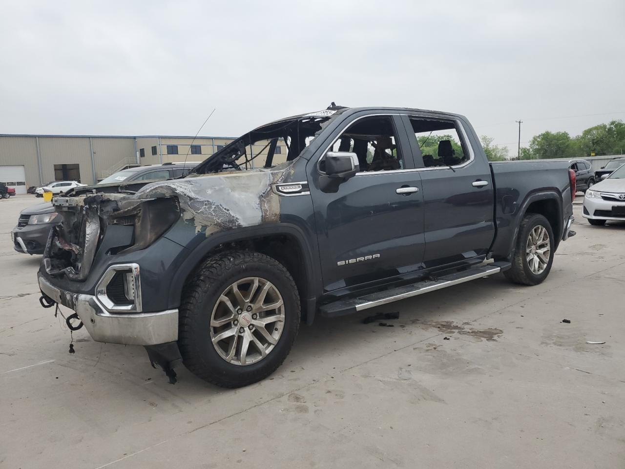 GMC SIERRA C15 2021