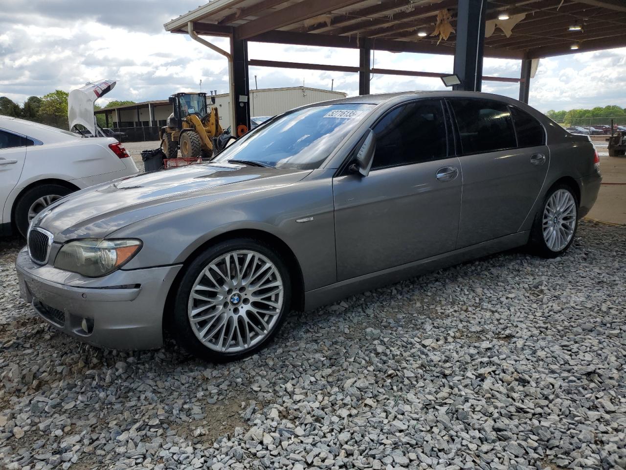 BMW 750 2007