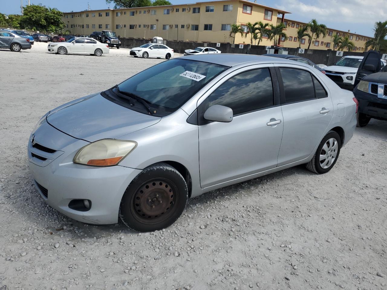 TOYOTA YARIS 2008