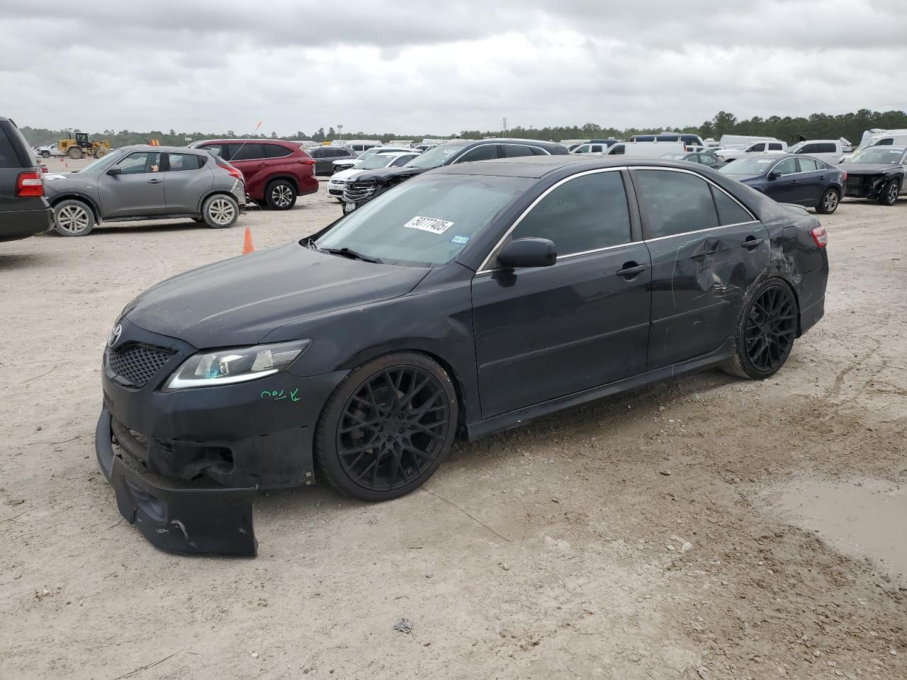 TOYOTA CAMRY BASE 2011