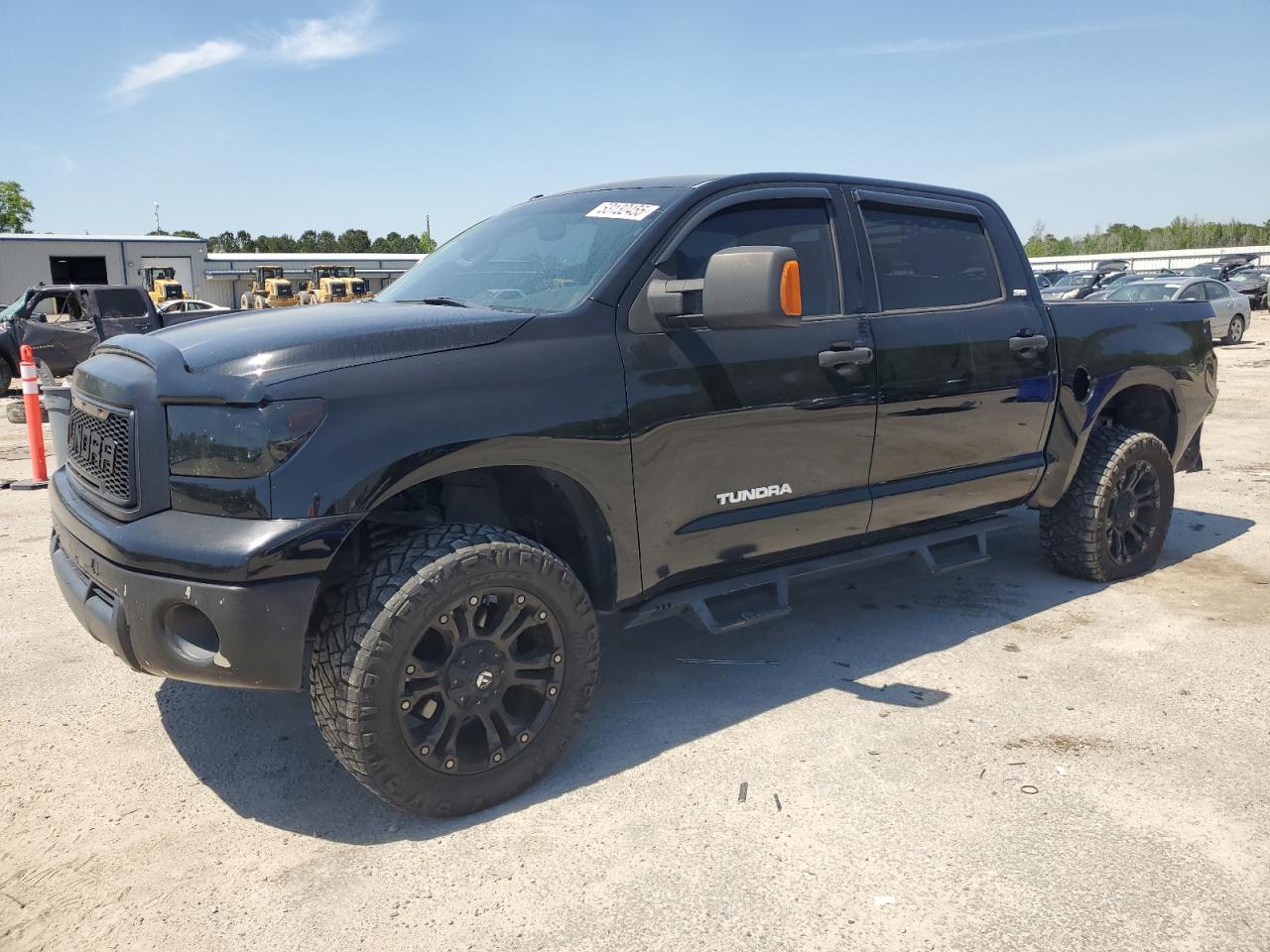 TOYOTA TUNDRA CRE 2011