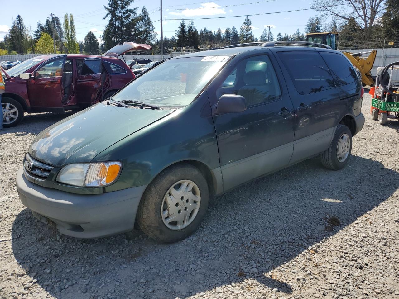 TOYOTA SIENNA LE 2001