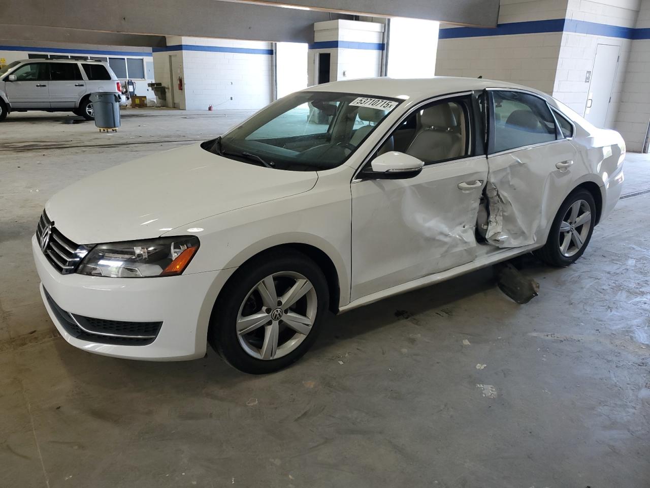 VOLKSWAGEN PASSAT SE 2012
