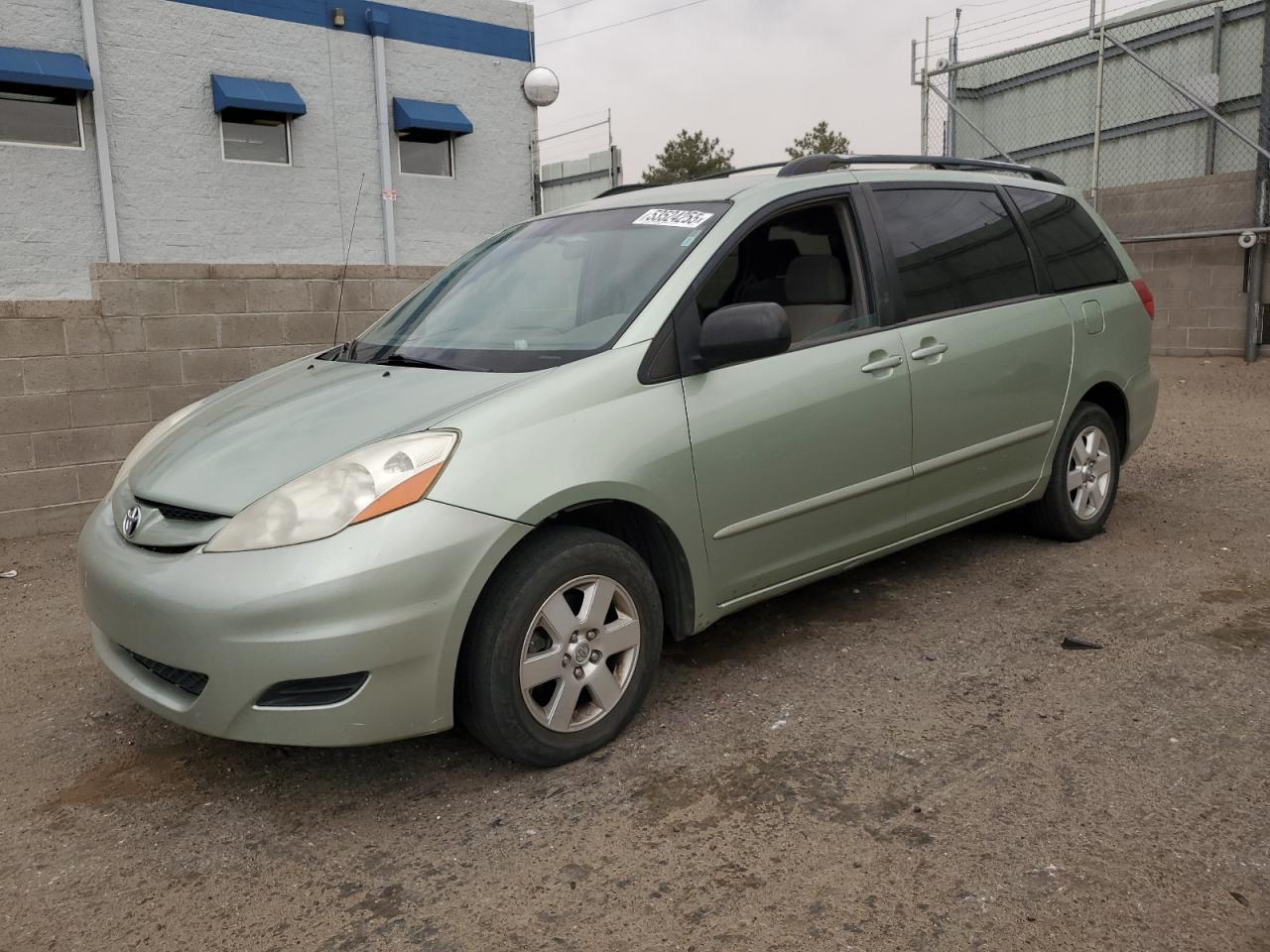 TOYOTA SIENNA CE 2008