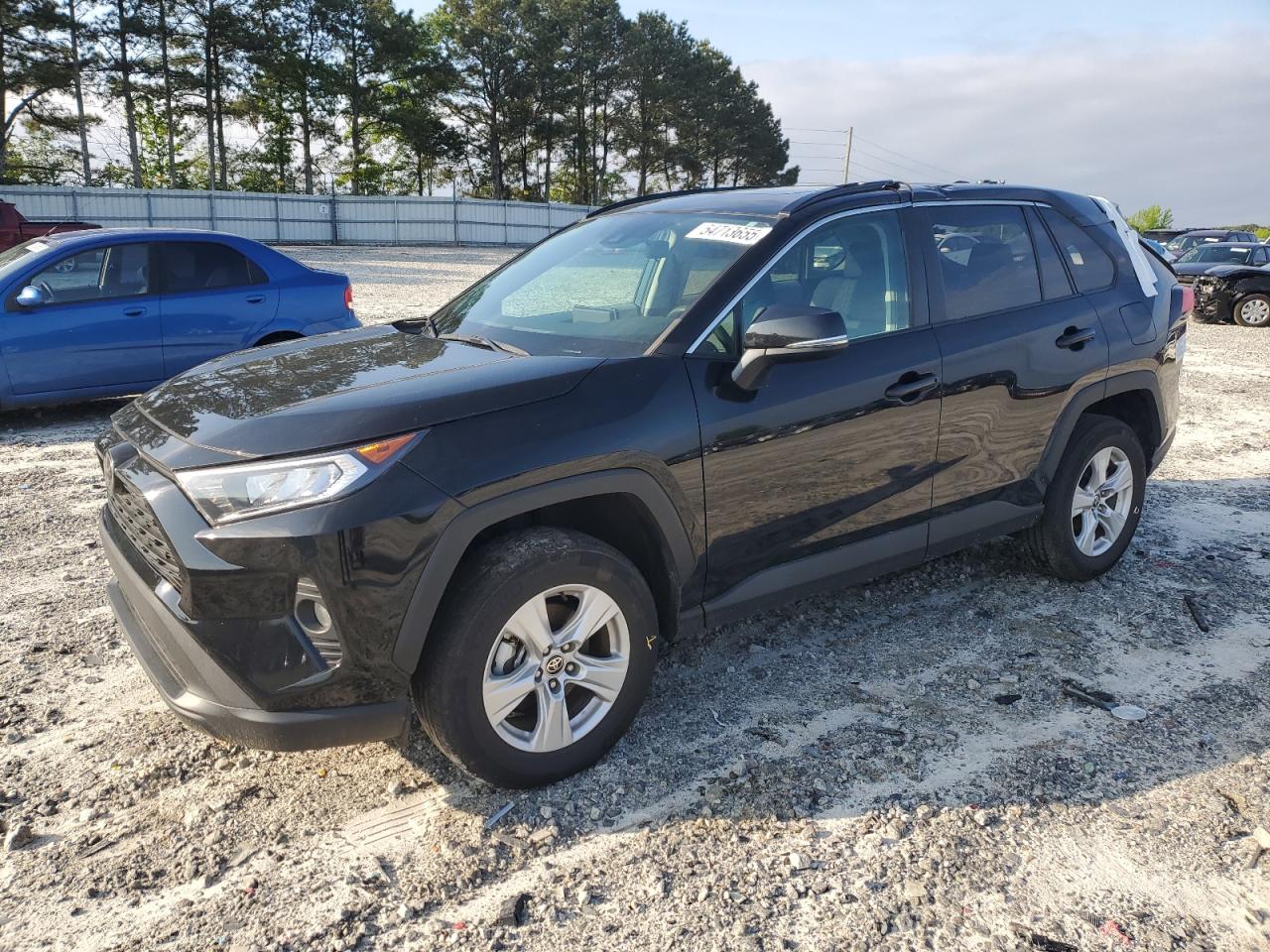 TOYOTA RAV4 XLE 2021