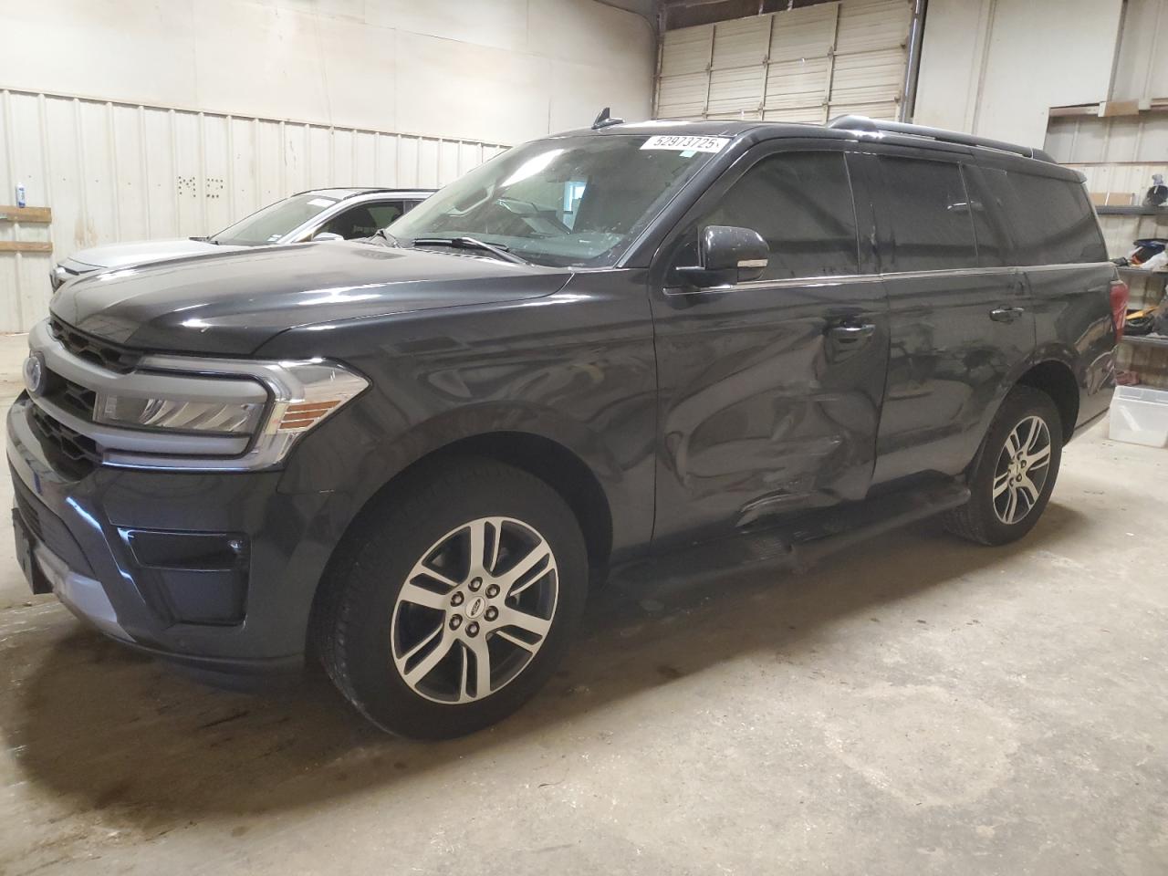 FORD EXPEDITION 2024