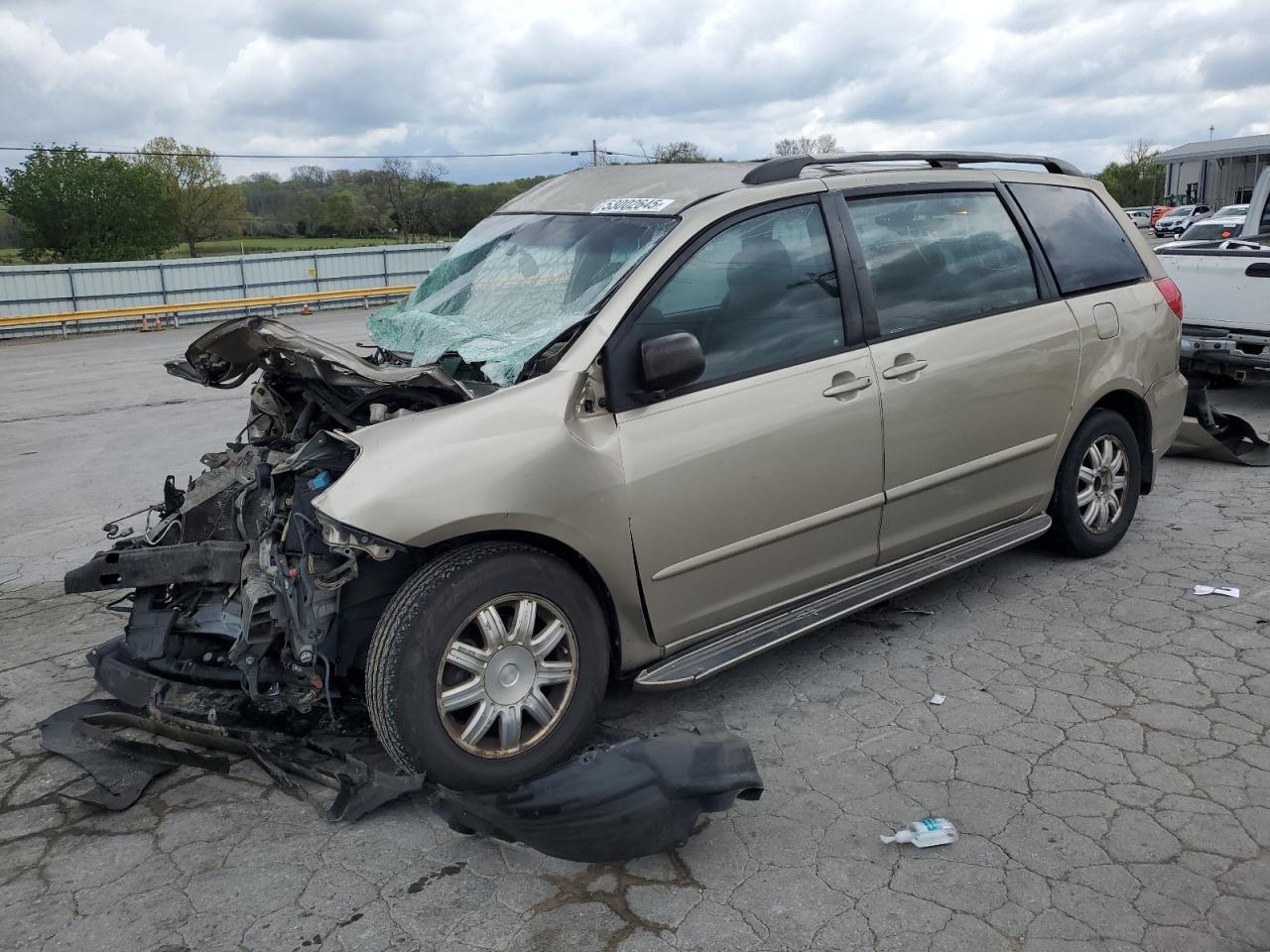 TOYOTA SIENNA CE 2006