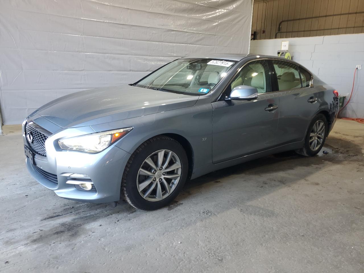 INFINITI Q50 BASE 2014