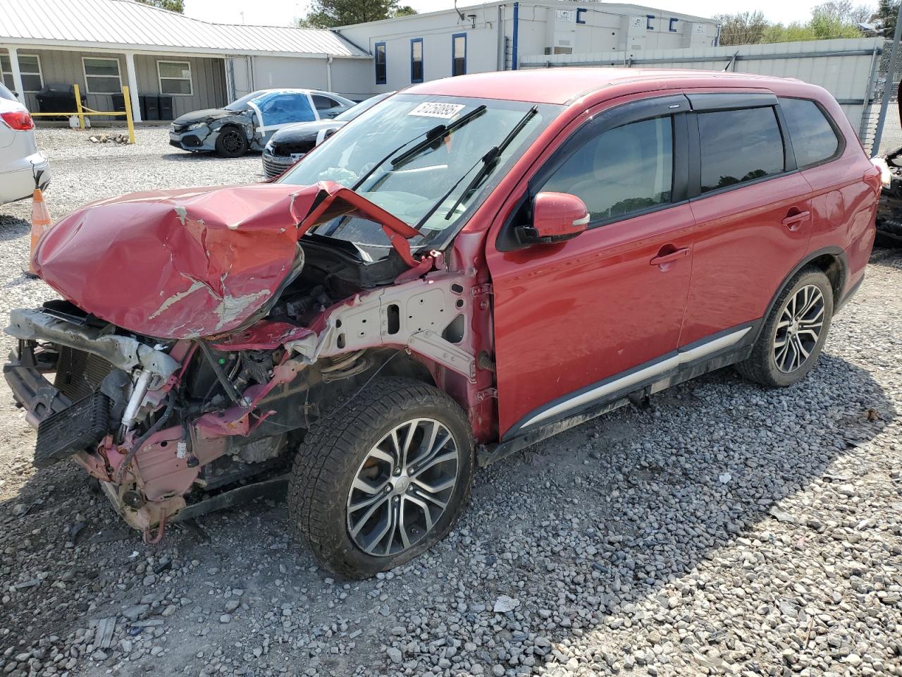 MITSUBISHI OUTLANDER 2016