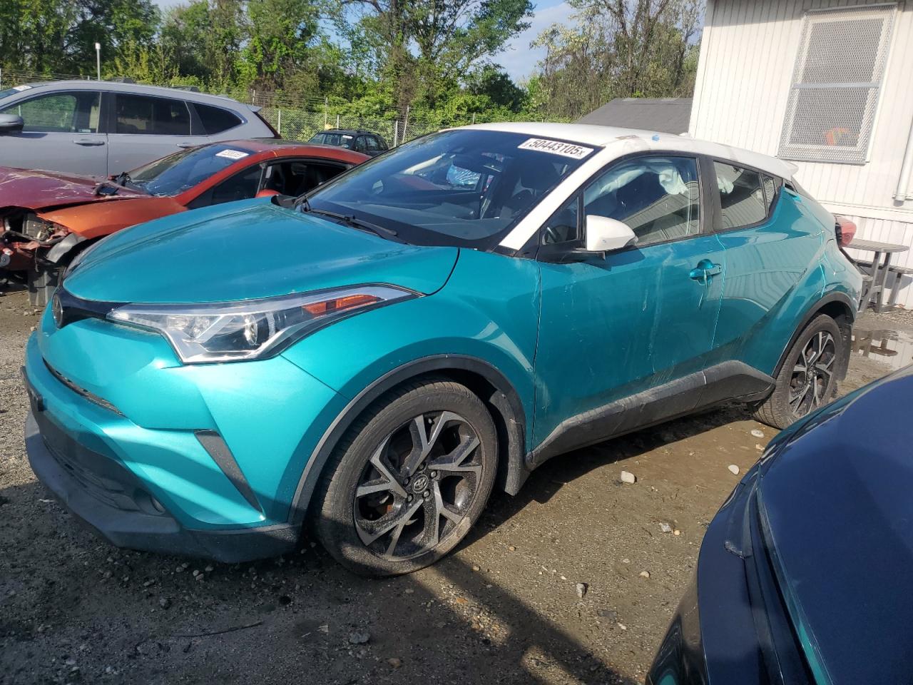 TOYOTA C-HR XLE 2018