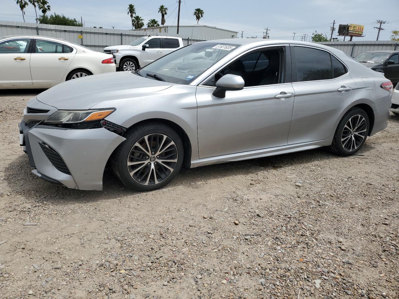 TOYOTA CAMRY L 2019