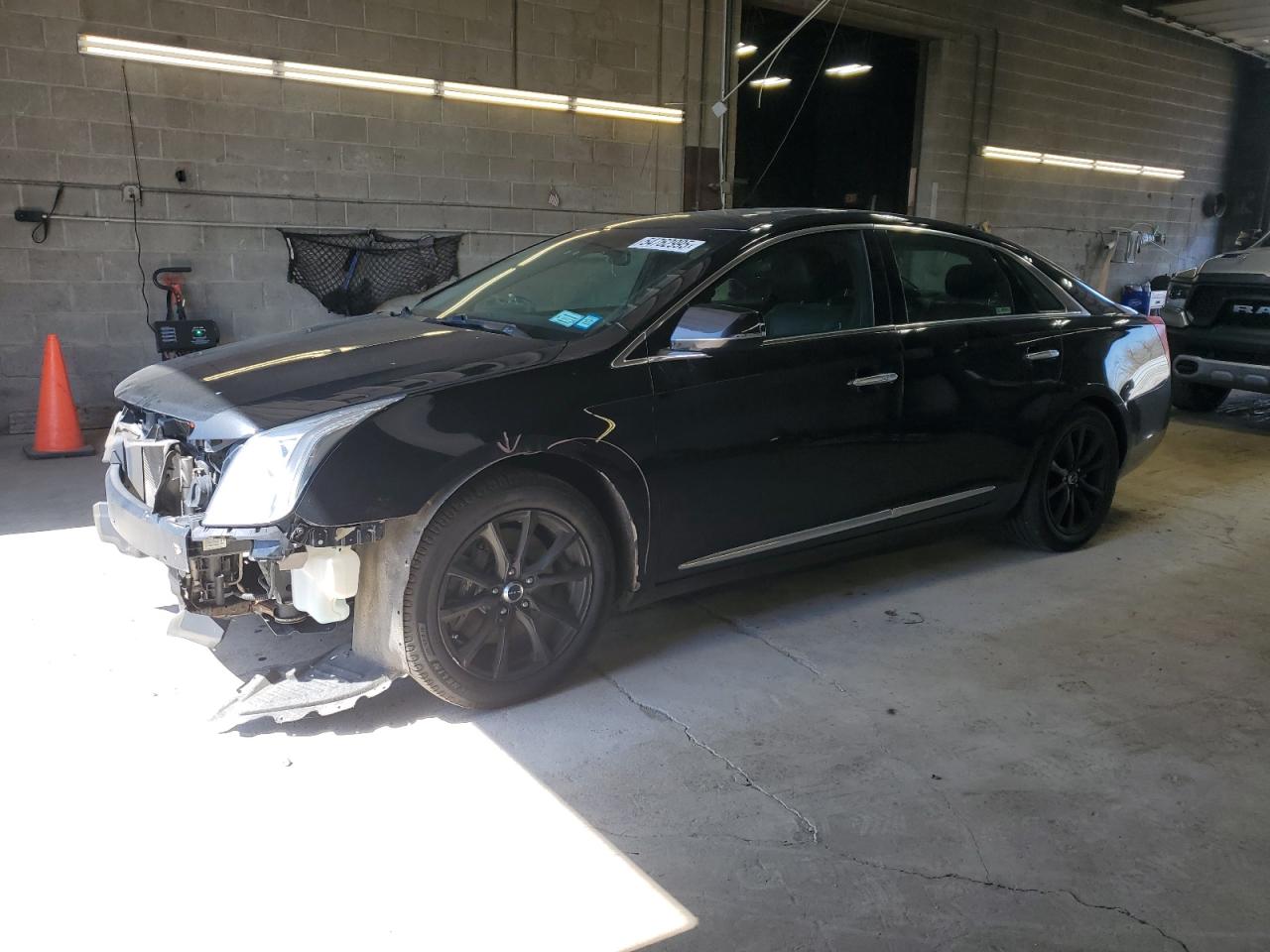 CADILLAC XTS LUXURY 2014