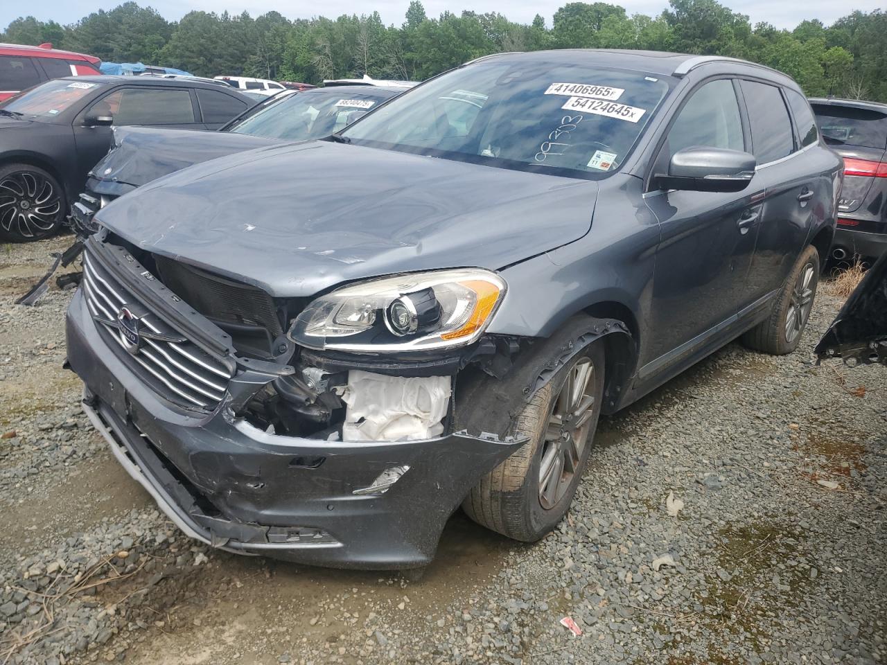 VOLVO XC60 2017