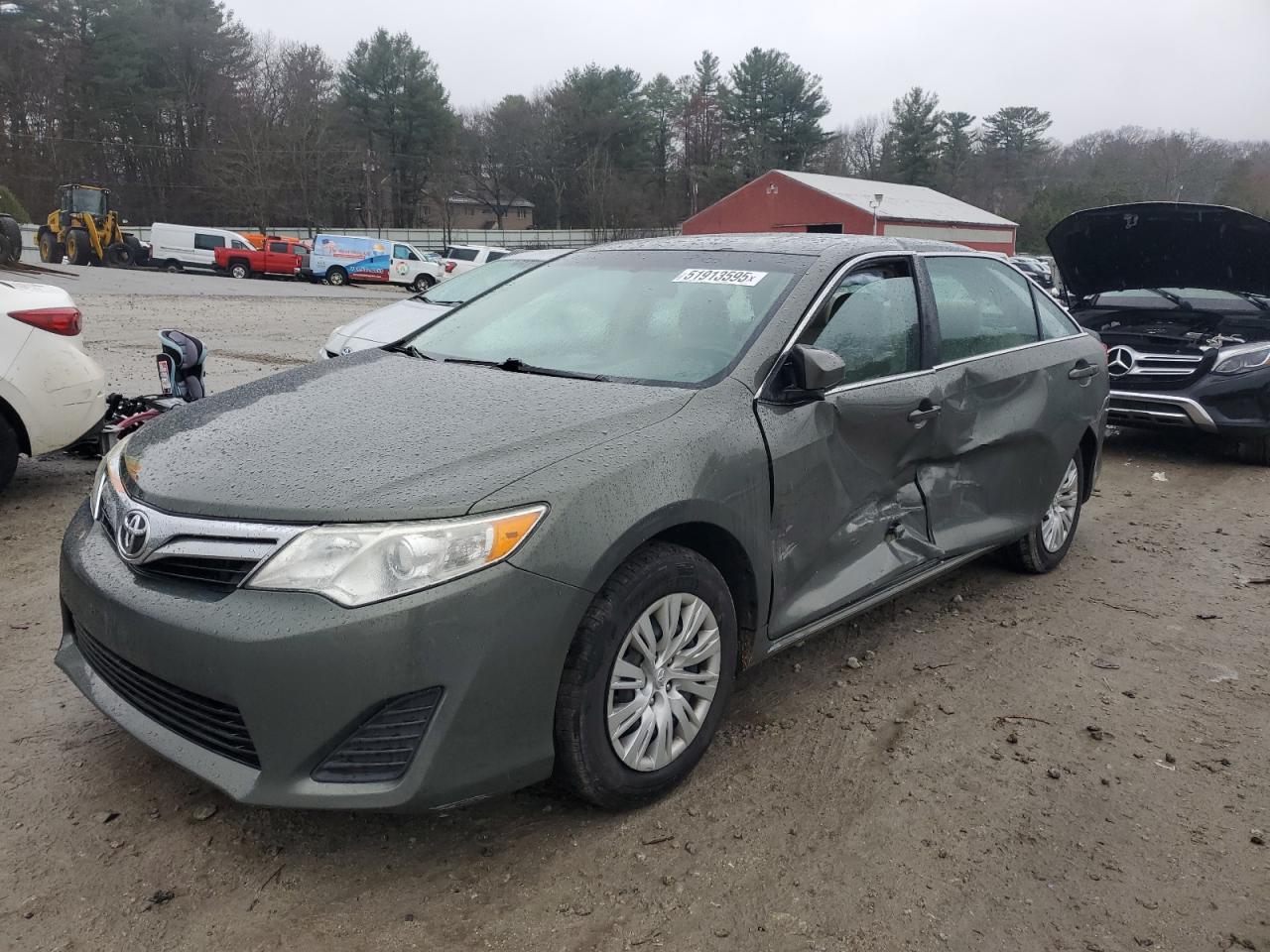 TOYOTA CAMRY BASE 2012