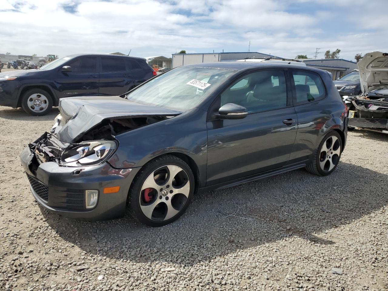 VOLKSWAGEN GTI 2011