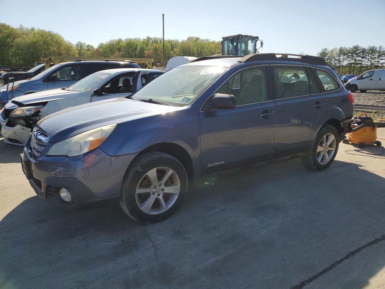 SUBARU OUTBACK 2. 2014