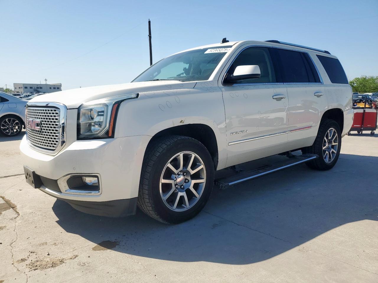GMC YUKON DENA 2015