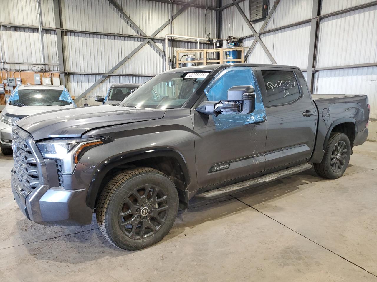 TOYOTA TUNDRA CRE 2024