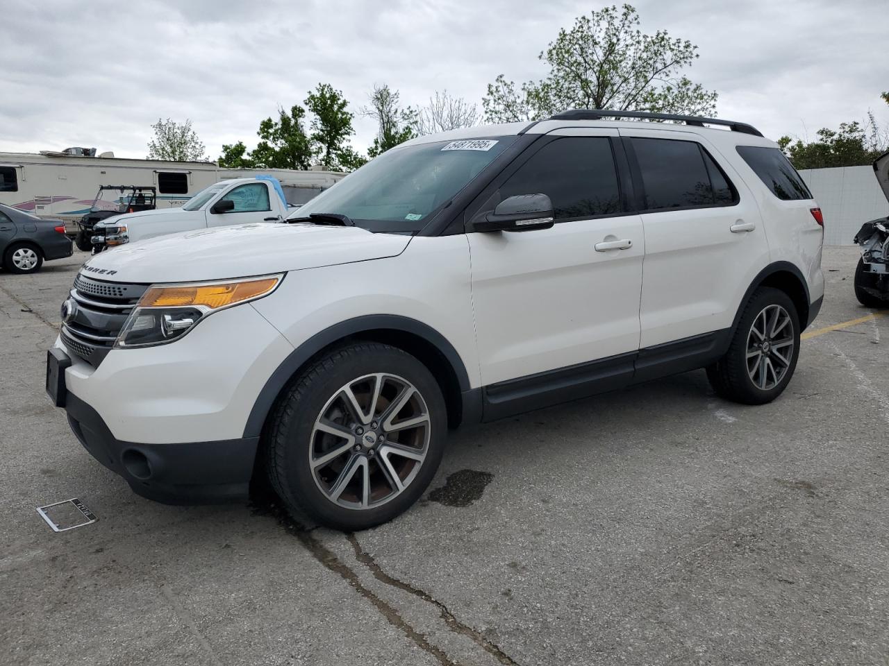 FORD EXPLORER XLT 2015