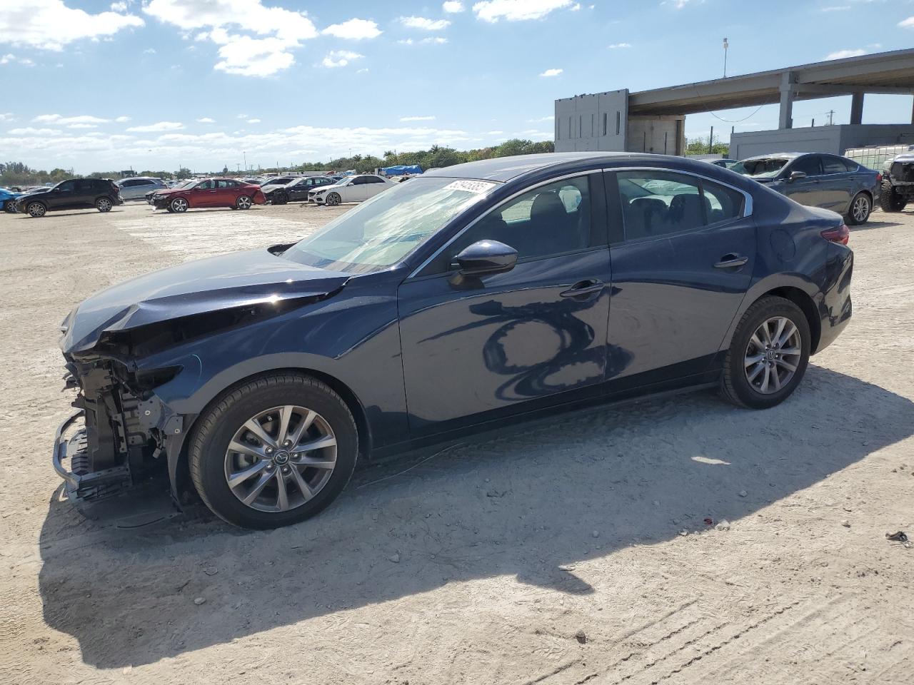 MAZDA 3 2020