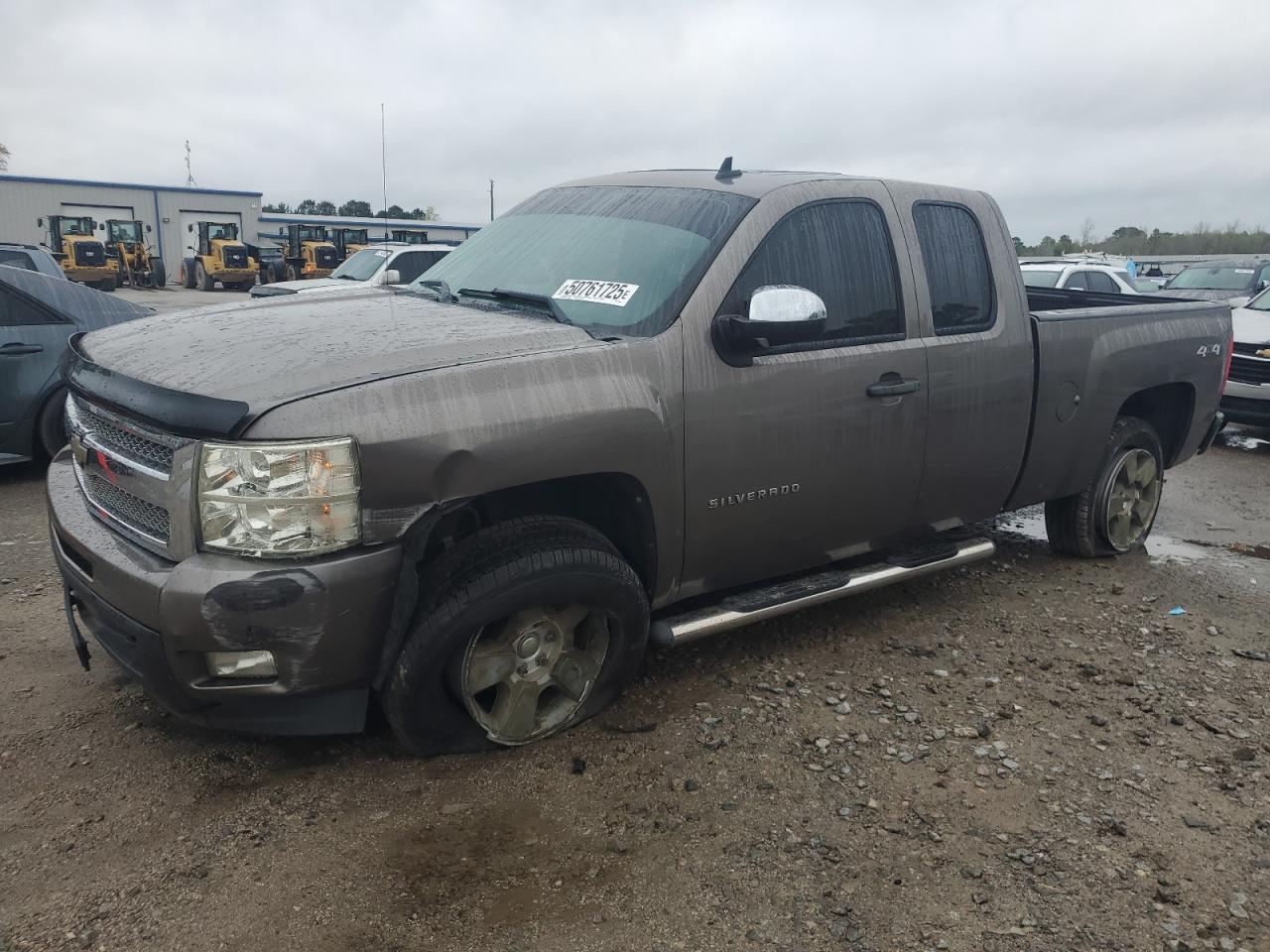 CHEVROLET SILVERADO 2011
