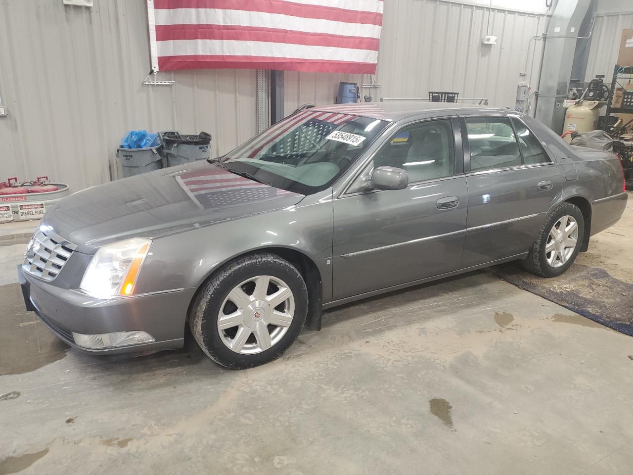 CADILLAC DTS 2008