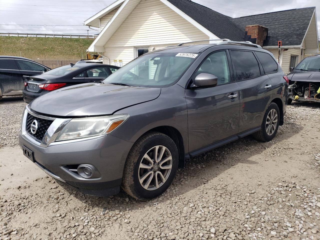 NISSAN PATHFINDER 2016