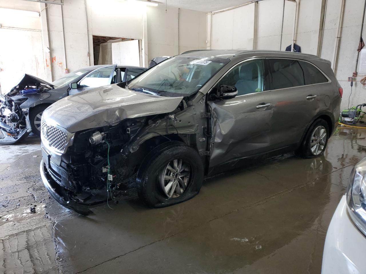 KIA SORENTO LX 2016