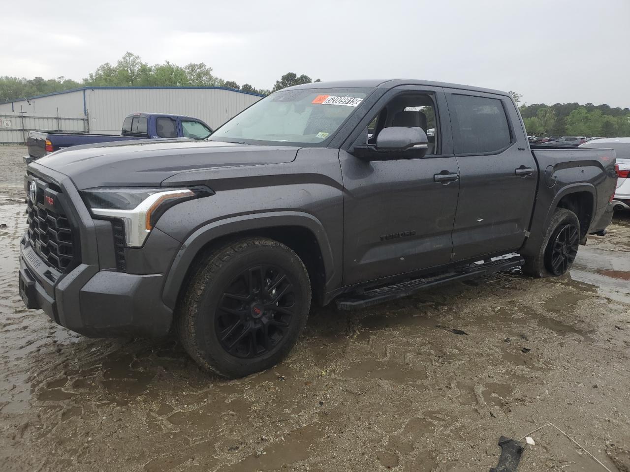 TOYOTA TUNDRA CRE 2023