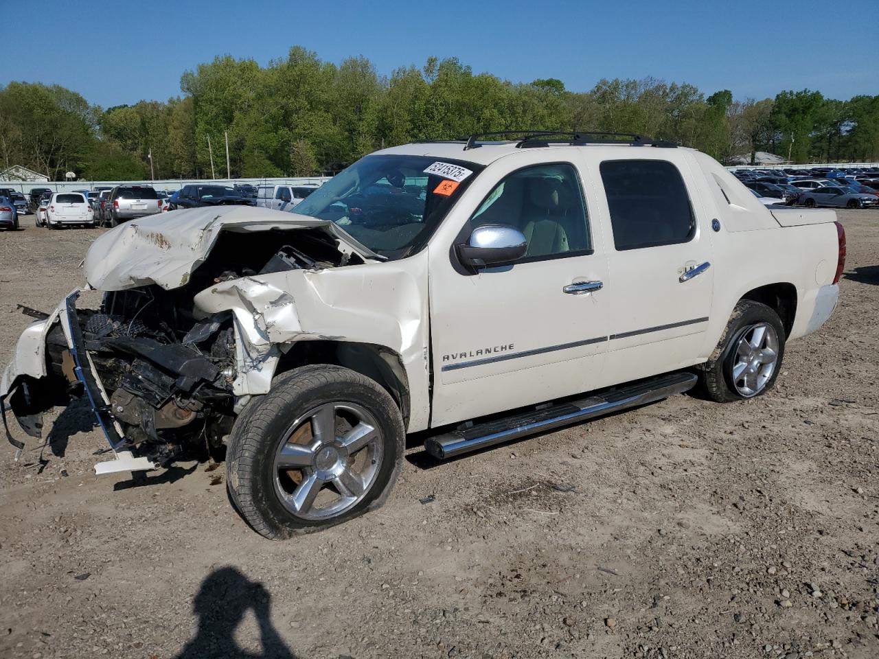 CHEVROLET AVALANCHE 2013