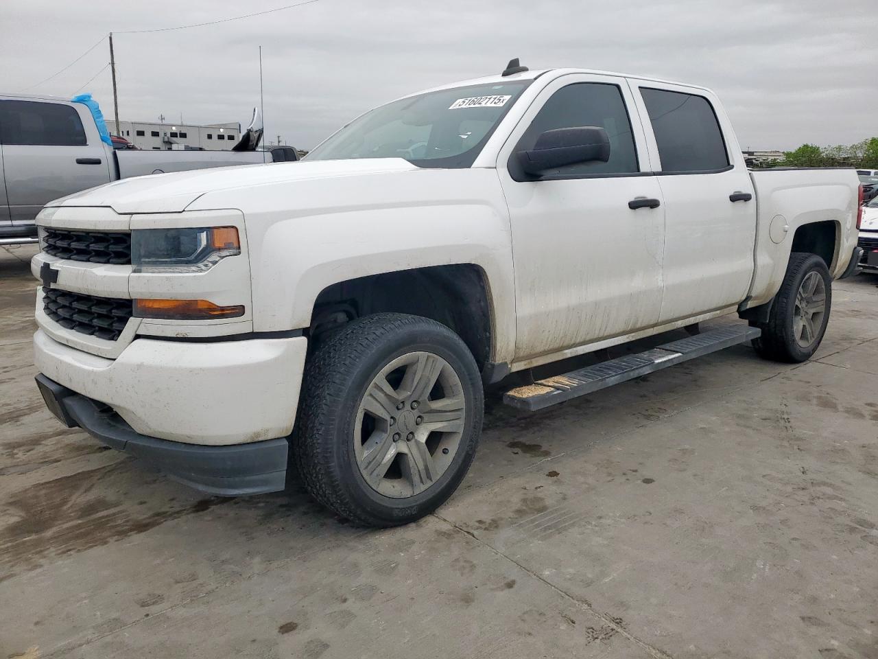 CHEVROLET SILVERADO 2018