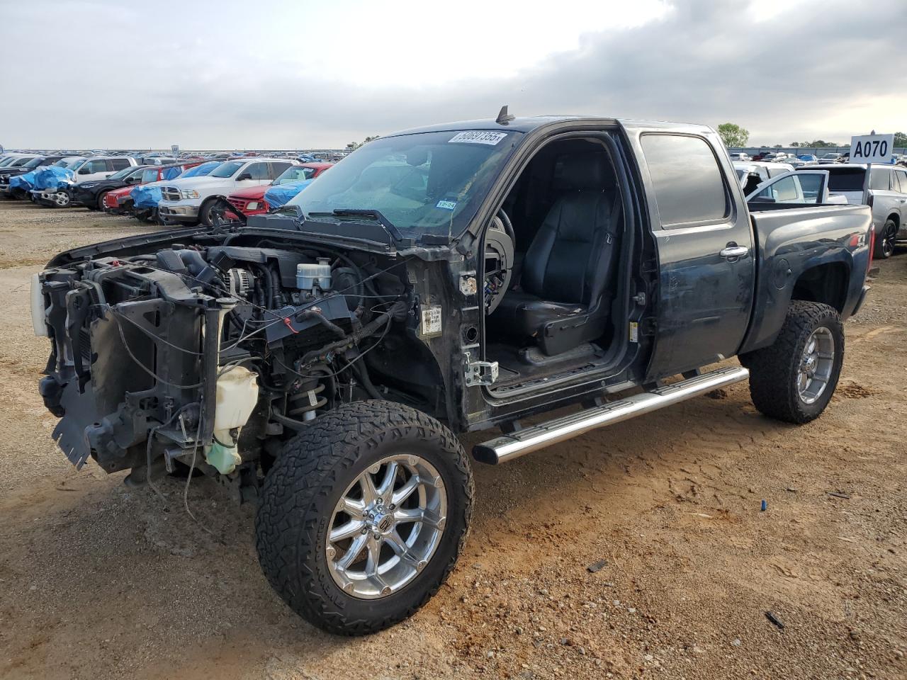 CHEVROLET SILVERADO 2011
