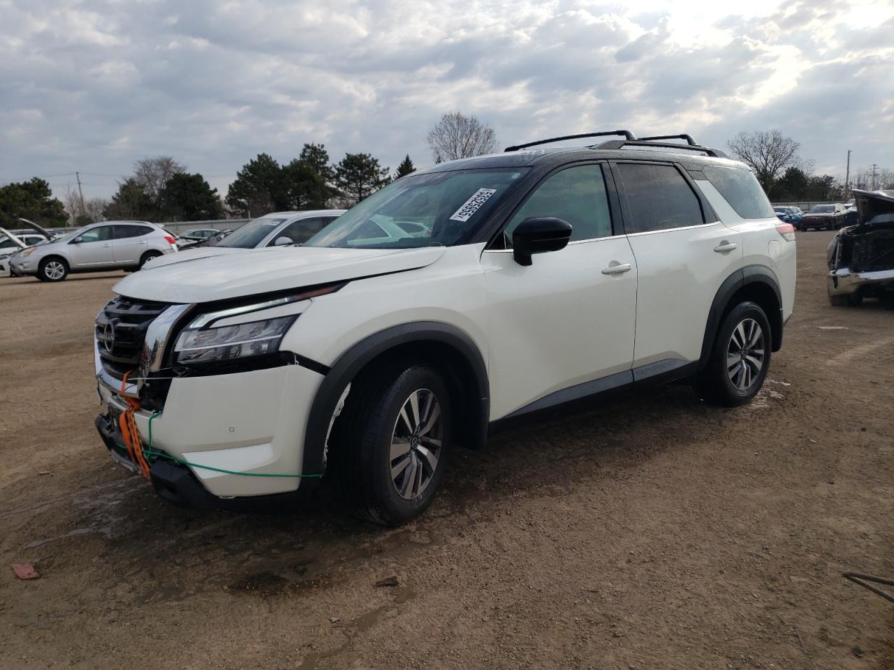 NISSAN PATHFINDER 2022