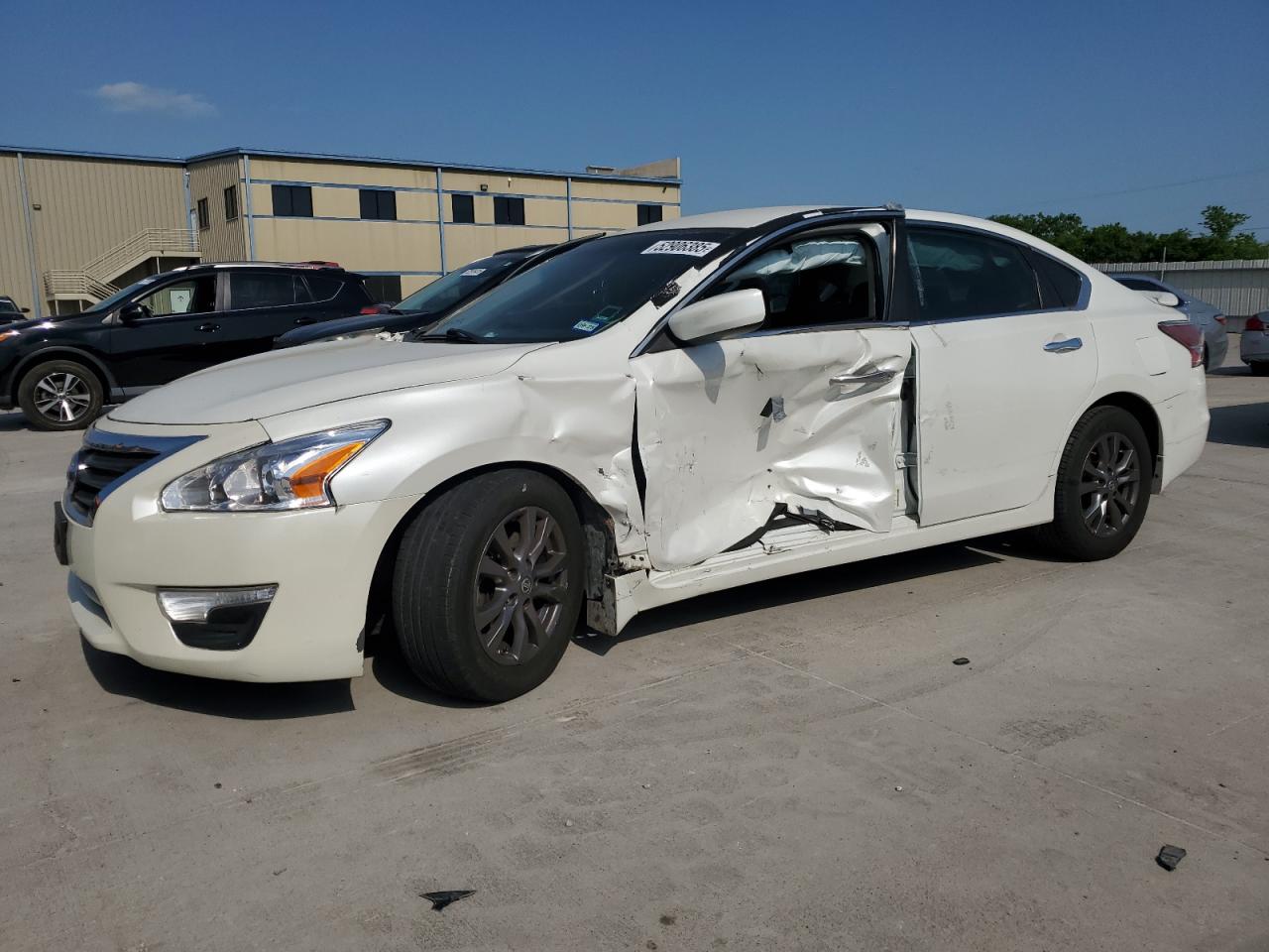 NISSAN ALTIMA 2015