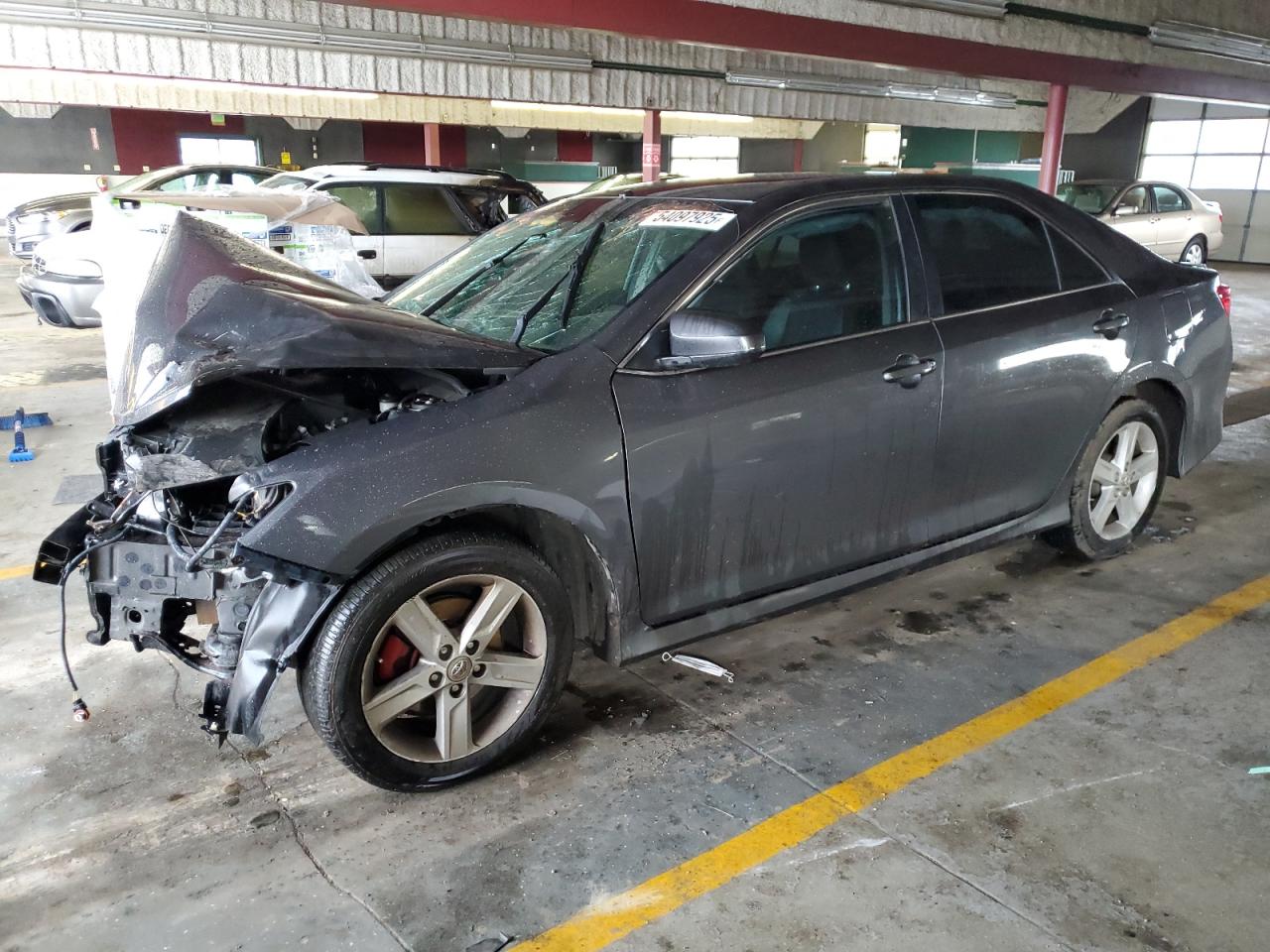 TOYOTA CAMRY BASE 2012