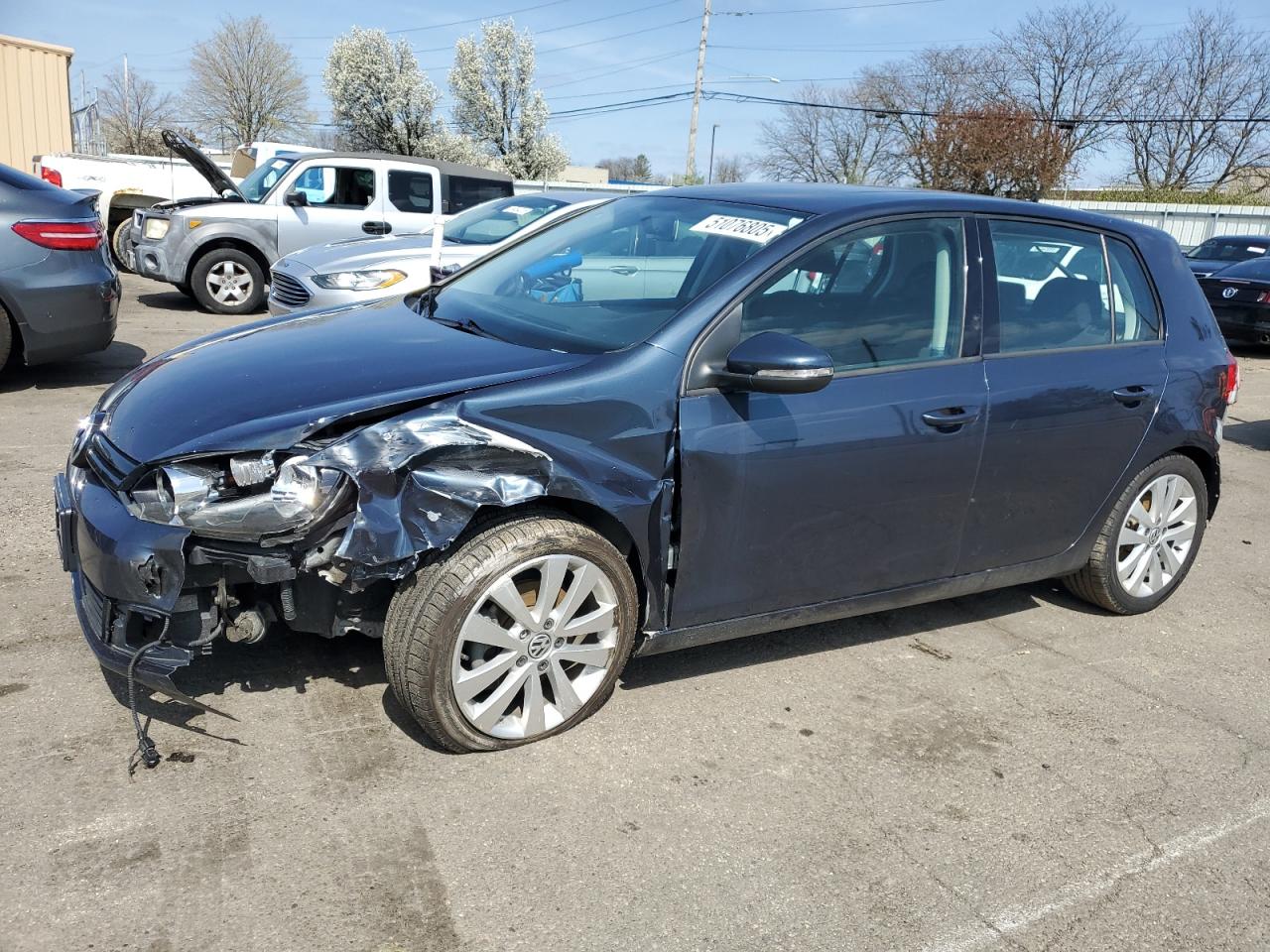 VOLKSWAGEN GOLF 2014