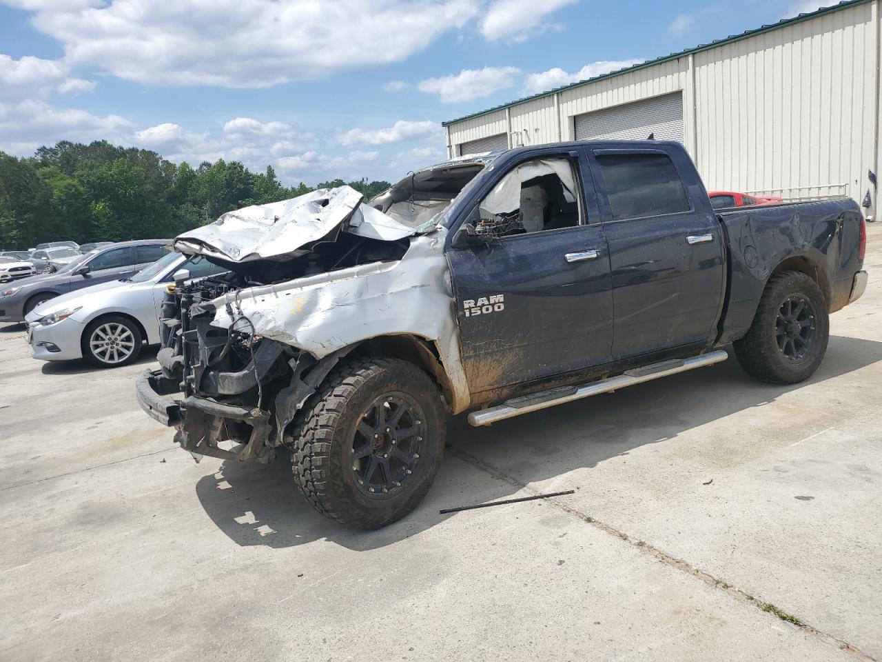 RAM 1500 SLT 2016