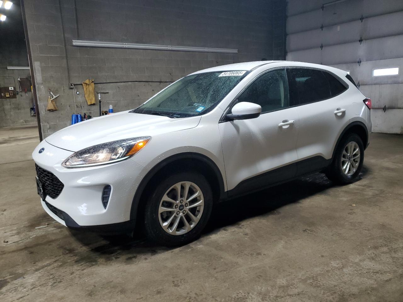 FORD ESCAPE SE 2020