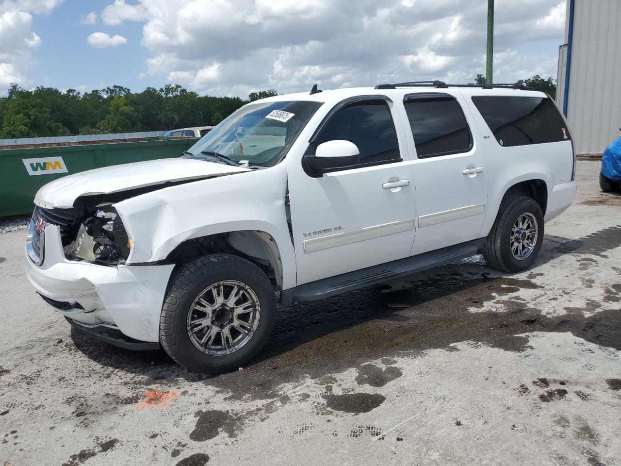 GMC YUKON XL C 2013